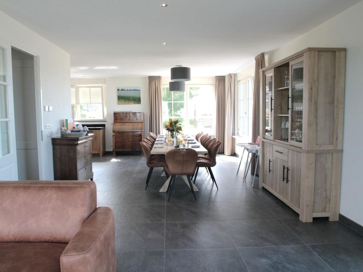 Beautiful And Spacious Villa With A Panoramic View Near The Beach Of Cadzand Exterior foto