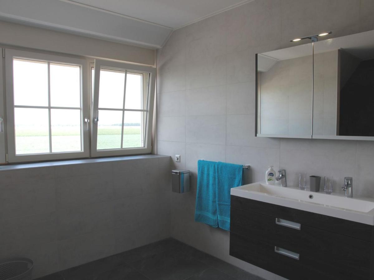 Beautiful And Spacious Villa With A Panoramic View Near The Beach Of Cadzand Exterior foto